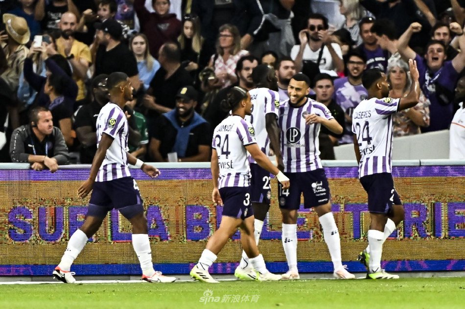 总是令人期 总是令人期